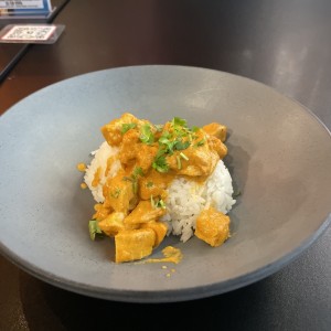 PA' COMER - BUTTER CHICKEN BOWL