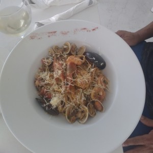 fettuccini fruti di mare