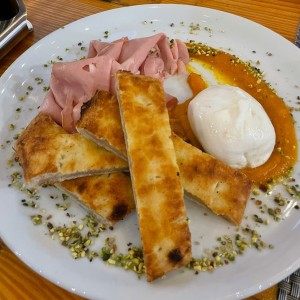 Antipasti - Burrata Zuccona