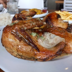 Pollo Entero Rostizado