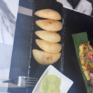 Empanadas de ropa vieja