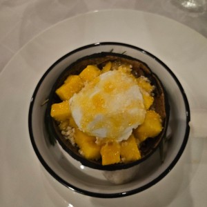 helado de coco con mango