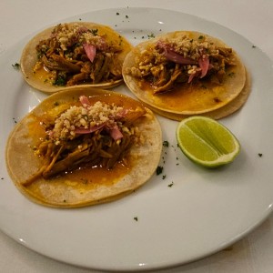 Tacos de Cochinita Pibil