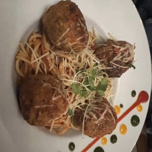 Spaghetti con meatballs 