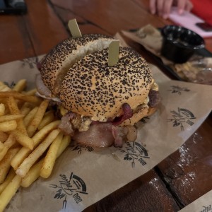 La Pitmaster FINALISTA DEL BURGER WEEK 2024