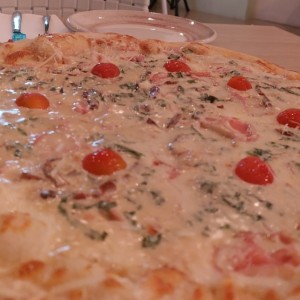 Pizzas Gourmet - Pizza Alfredo Especial