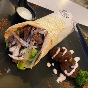 Combo Libanes (Shawarma de Carne y Falafel)