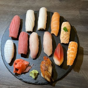 Sushi Moriawase take