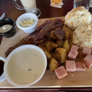 Country Biscuit and Gravy Breakfast