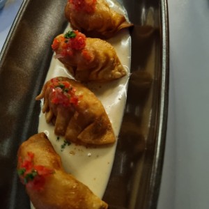 To Share - Shrimp Gyoza (fritas)