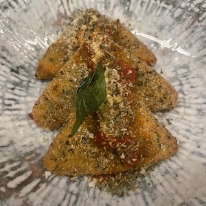 Mozzarella Fritta al Pomodoro