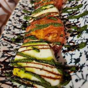 insalata caprese