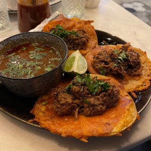 Tacos Costra de Birria