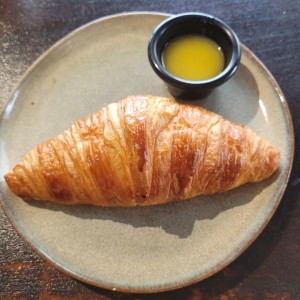 Croissants - Croissant Classic con mantequilla 