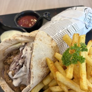 SHAWARMAS - SHAWARMA