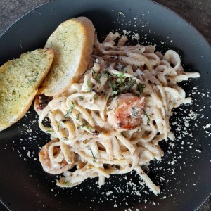 spaguetti con camarones