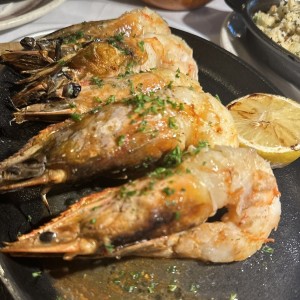 Mariscos/ Seafood - LANGOSTINOS