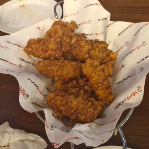 Boneless / Wings - Honey Garlic