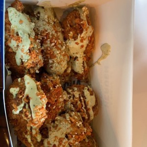 Taki taki wings (wings week)