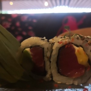 ROLLS - MAGURO ROLL