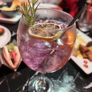 Gin Tonic Violet