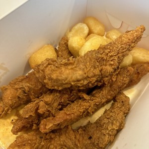 Chicken Fingers - La Caja Nashville