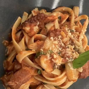 Platos Fuertes - Fetuccini Maremonti