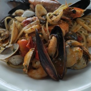 Spaghetti ai frutti di mare