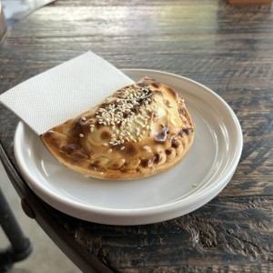 Pastry - Empanada de Pollo