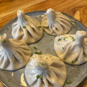 Lamro's Khinkali - LAMRO'S MEAT KHINKALI