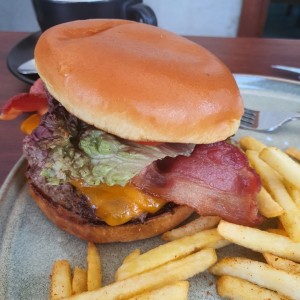 Momo burger