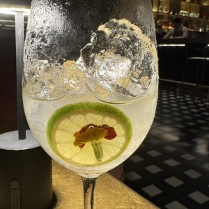 Yuzu spritz