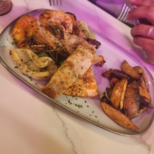 Seafood/Mariscos - Mixed Seafood Grill