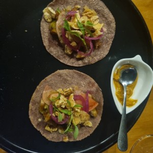 Tacos - Chicharrón (2 und)