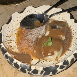 Ravioli relleno de hongos ahumado