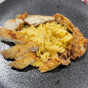 Mac n cheese con pollo