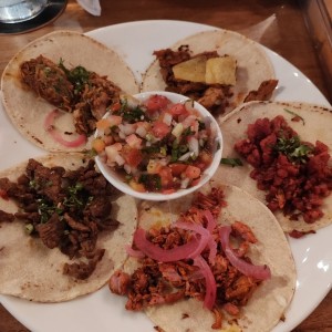 5 tacos 