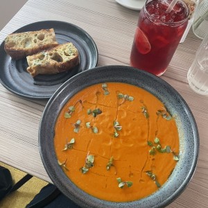Sopa de tomate 
