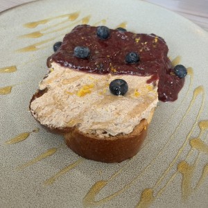 Brioche Toast y Frutos Rojos