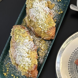 HORNEADOS - Croissant de Pistachio