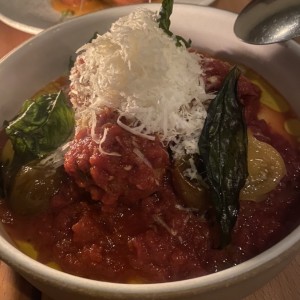 Lunch- Antipasti - Polpette,Pomodorini e Pecorino