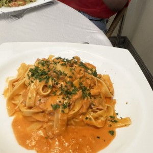 Fettuccine al Salmone Fumicato