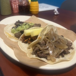 Tacos, Tacos,Tacos - Chuleta de Res