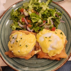 benedictinos con salmón 