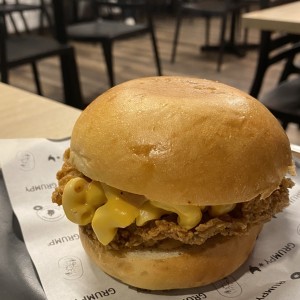 Mac And Chick Sandwich