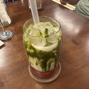 Iced Matcha Strawberry