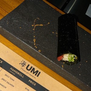 Handroll - Spicy Tuna