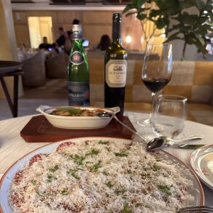 Berejenas a la Parmigiana + Carpaccio de Res