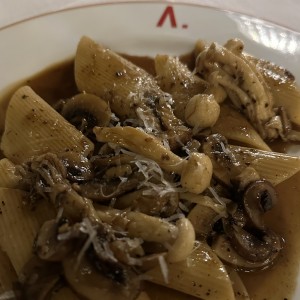 Bombardoni con funghi e tartufo