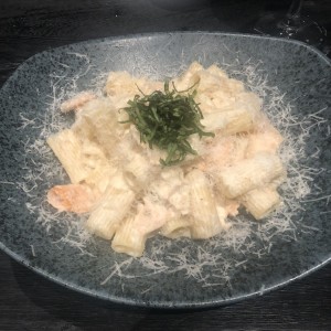 Pasta corta con Salmon 